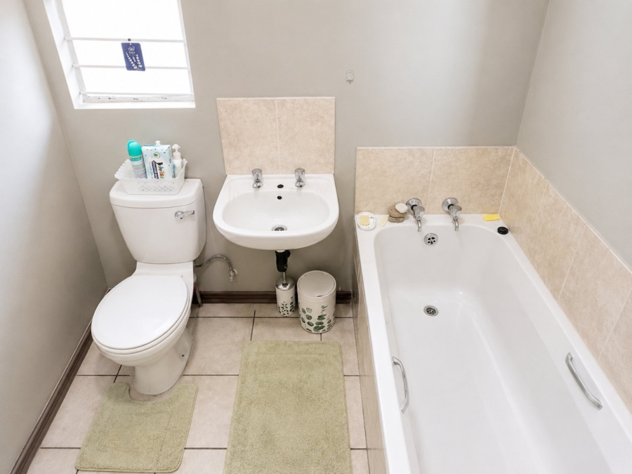 2 Bedroom Property for Sale in Raceway Free State